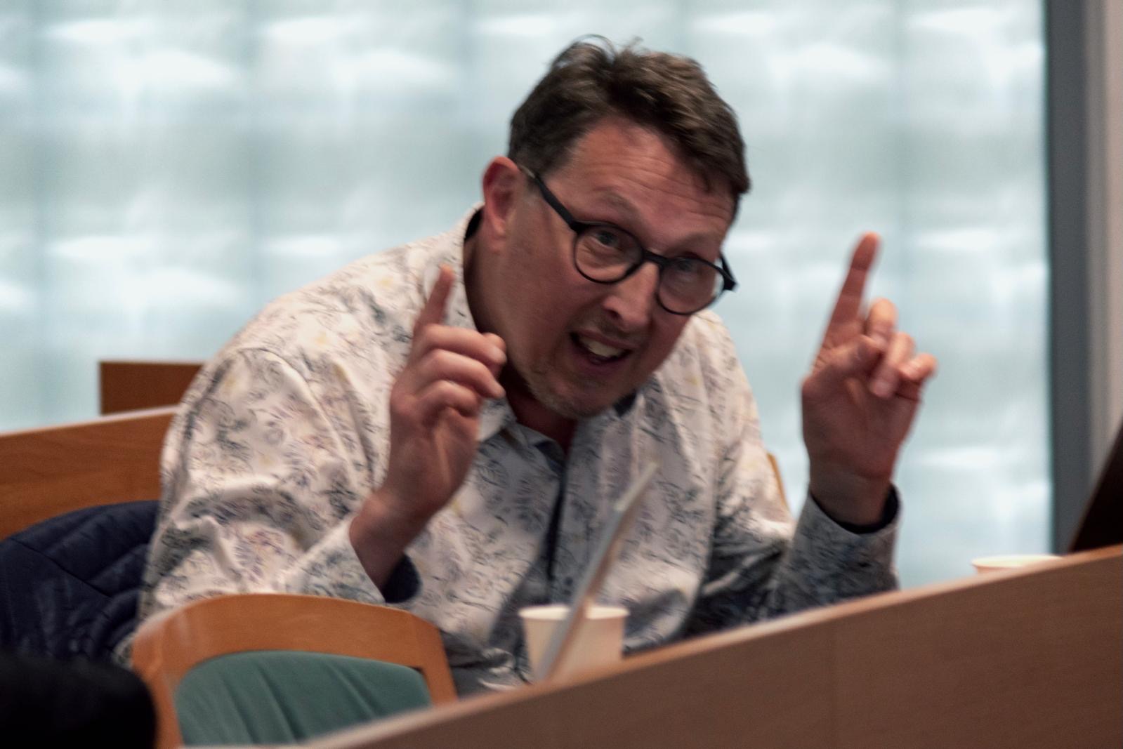 Prof Mark Bailey